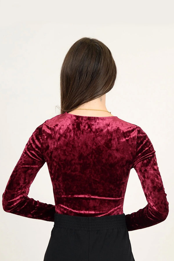 New Look Long Sleeve Lace Bodysuit In Burgundy in Red